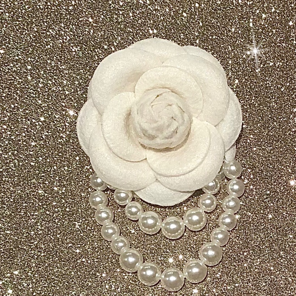 Lux Camellia - Brooch